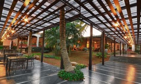 30 Romantic Resorts In Bangalore For Couples, UPTO 50% Off