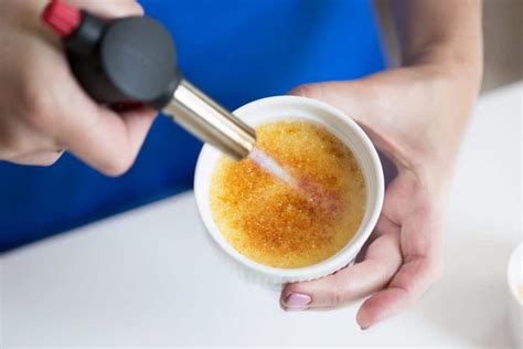 The 6 Best Crème Brûlée Torches in 2021 - Cuisine Technology