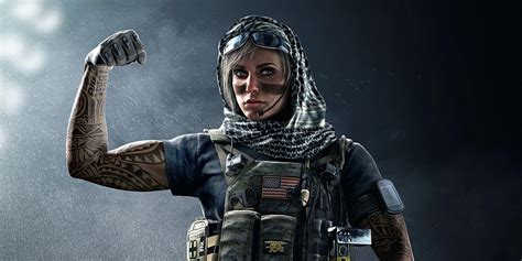 Rainbow Six Siege Fan Shows off Valk Cosplay