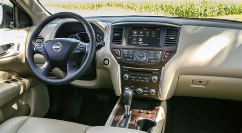 2021 Pathfinder Interior / 2021 Nissan Pathfinder Brought To Life In ...