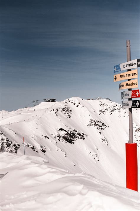 Skiing Val Thorens, France - Endless Skiing and Lively Nightlife — Oceans to Alpines