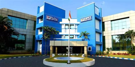 IREDA inks pact to solarise CIPET campuses, provide techno-financial expertise