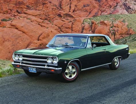 1965 Chevrolet Chevelle Malibu specs, colors