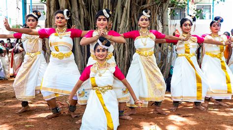 Onam 2023: Know all about the classical dance forms of Kerala ...