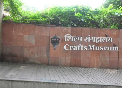 How a theft of antique shawls from Crafts Museum reminded Delhi of a ...