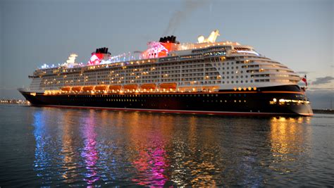 Disney keeps largest ships at Port Canaveral for summer 2018