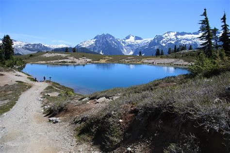 Elfin Lakes hiking and camping in Garibaldi Provincial Park near Squamish, BC | Vancouver Trails