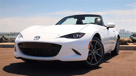 2019 Mazda MX-5 | Snowflake White Pearl Mica | Exterior, Interior (US Spec) - YouTube