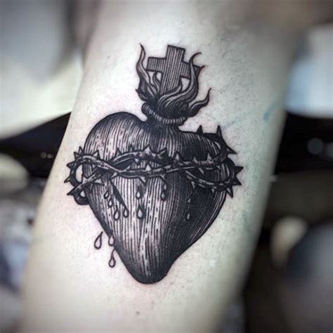 Top 99 Sacred Heart Tattoo Ideas - [2020 Inspiration Guide] | Sacred heart tattoos, Heart tattoo ...