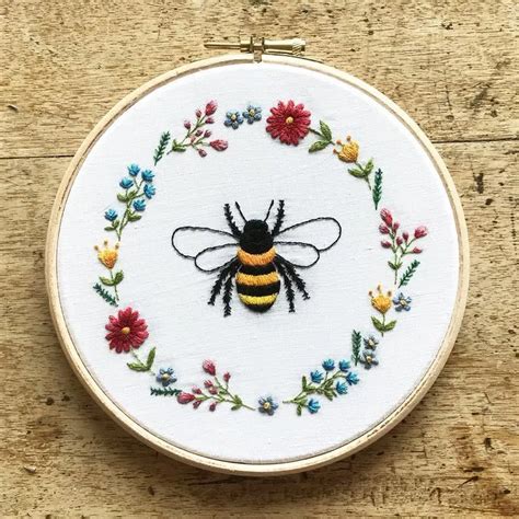 Bee Embroidery Pattern