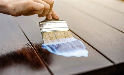 Best Exterior Wood Stains Today [Reviews+Buyer's Guide]