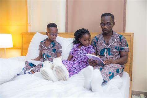 Okyeame Kwame, family venture into pyjamas business [Photos]