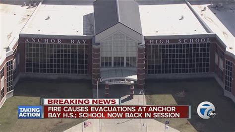 Anchor Bay High School evacuated after fire - WXYZ.com