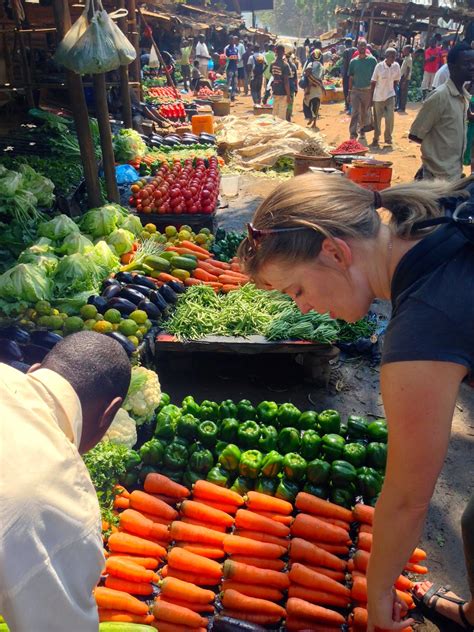 A Year in Malawi: Old Town Market in Lilongwe and Dedza