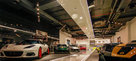 Lotus opens new Dubai showroom - TLF - Everything Lotus