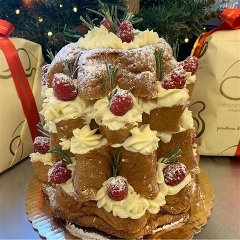 PANDORO : Italian Christmas Tree Cake