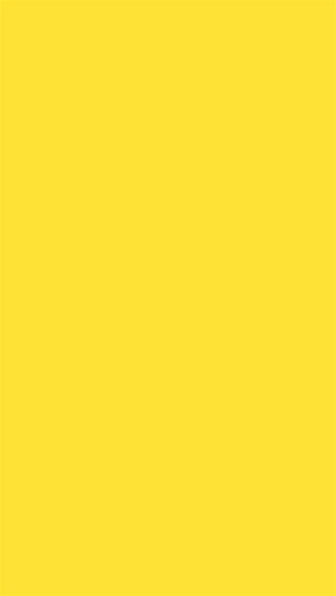 Banana Yellow Solid Color Background Wallpaper For Mobile – Phone ...