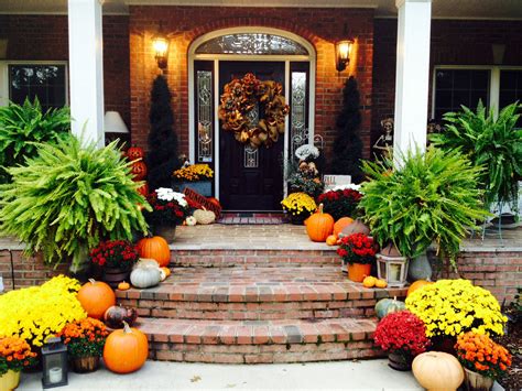 Fall Decorating#Front Entry | Fall outdoor decor, Outdoor fall decor ...