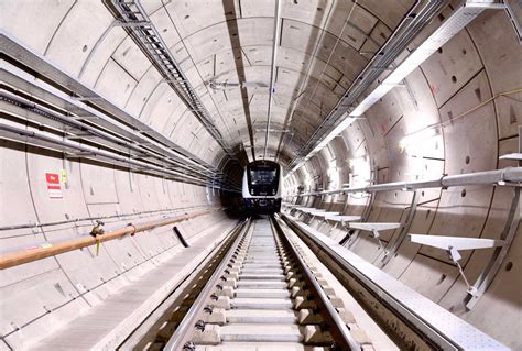 Crossrail | Has TfL’s bus division let Elizabeth line opening date slip ...