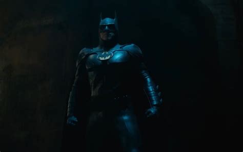 After 30 years Michael Keaton returns as Batman in the first trailer for THE FLASH