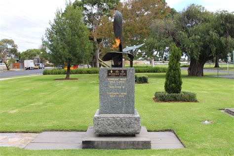 Altona War Memorial - The Australian Family Historian