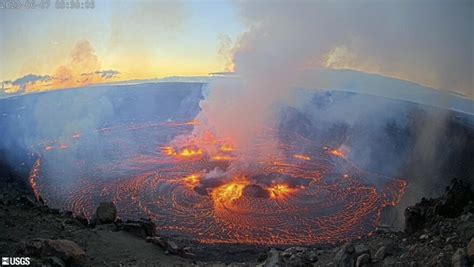 Hawaii's Mount Kilauea volcano has erupted again. Watch it live | WNMU-FM