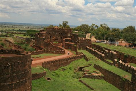 List Of Famous Forts In Karnataka That You Must Visit Once