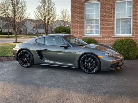 2021 Porsche 718 Cayman GTS 4.0 6-Speed sold at PCARMARKET Auction ...