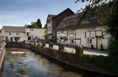 Pictures of Pewsey, Wiltshire, England | England Photography & History