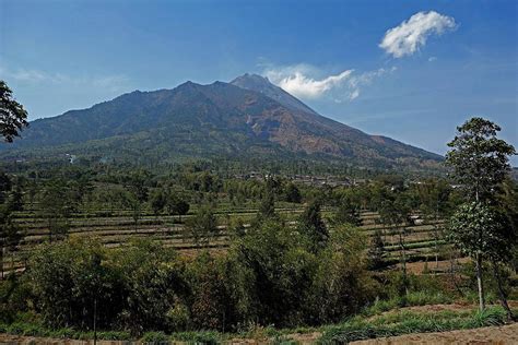 Indonesia 2015: Ascent of Gunung Merapi