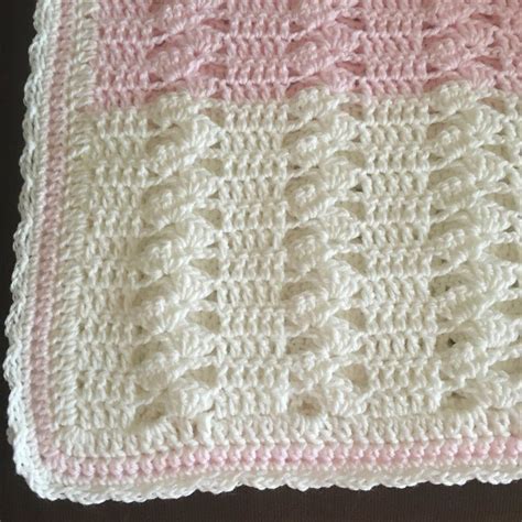 Manta de niña blanca y rosa de ganchillo | Etsy Crochet Afghans, Crochet Baby Blanket Free ...