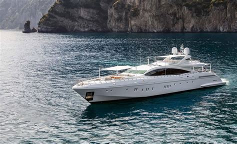 Mangusta 165E Superyacht by Overmarine Group - GTspirit