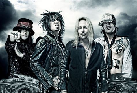 The Dirt: online il trailer del biopic sulla band Motley Crue