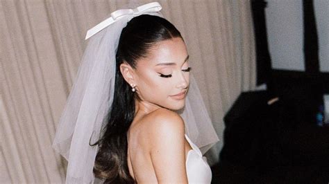 Ariana Grande's Wedding Hair And Makeup Look Was Iconic