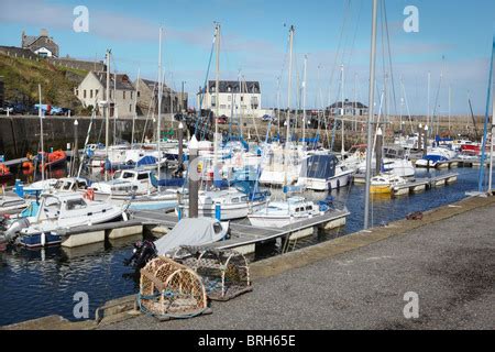 banff harbour scotland Stock Photo - Alamy