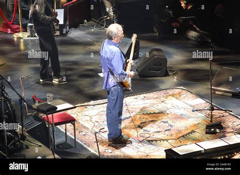 Eric Clapton, Royal Albert Hall, 200515 Stock Photo - Alamy