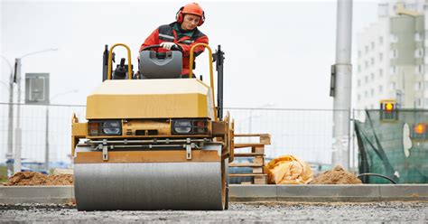 Ride-on-Roller-Training-Plus - Training Plus - Health & Safety Courses