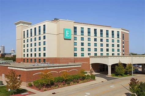 Embassy Suites by Hilton East Peoria - Hotel & RiverFront Conf Center $140 ($̶1̶5̶8̶) - UPDATED ...