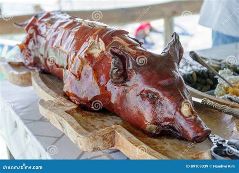 Famous Philippines Food - Lechon Stock Image - Image of meat, eatery: 89109339