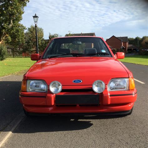 FORD ESCORT XR3I, 9000 MILES ONLY 1988