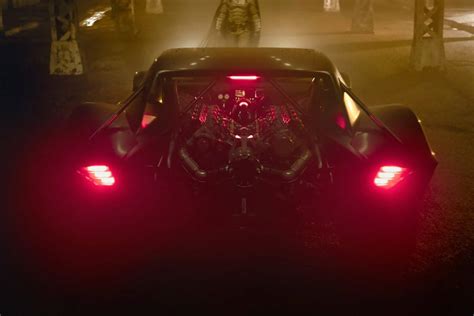 First Glimpse of The 2021 Batmobile From "The Batman" | Old News Club