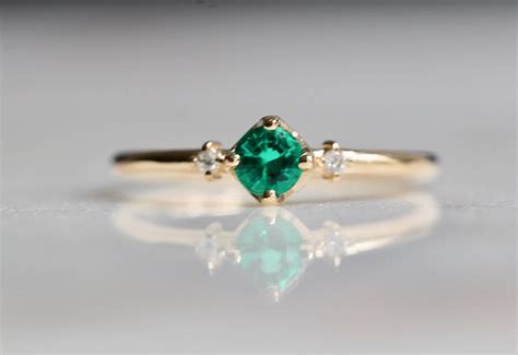 14K Gold Emerald Diamond Ring