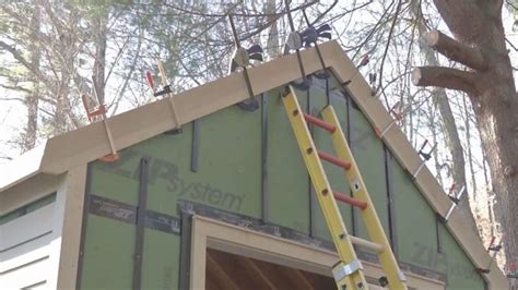 Installing Shaker-Style Roof Trim - Fine Homebuilding