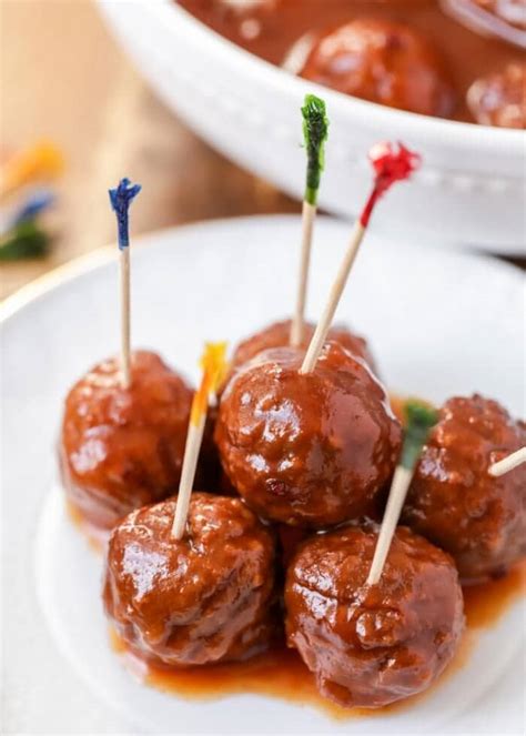 BEST Crock Pot Meatballs {5 Minutes to Prep!} | Lil' Luna