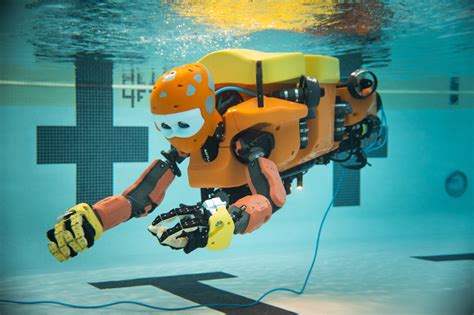 Human sight and touch are connected to the deep sea by an underwater robot. | Smartech