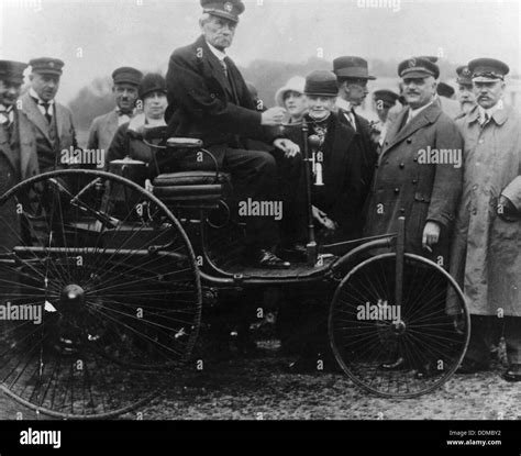 Karl benz car hi-res stock photography and images - Alamy