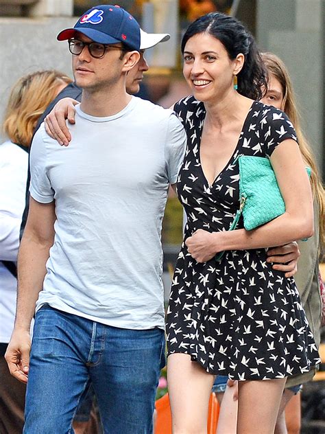 Joseph Gordon-Levitt Marries Tasha McCauley - Couples, Marriage, Weddings, Joseph Gordon-Levitt ...