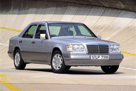 Mercedes-Benz E-Class (W124) - Classic Car Review | Honest John