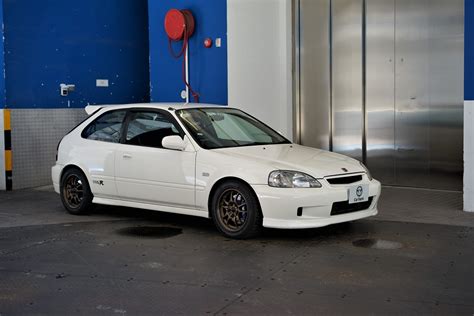 Honda Civic Type R (EK9) - Car Farm