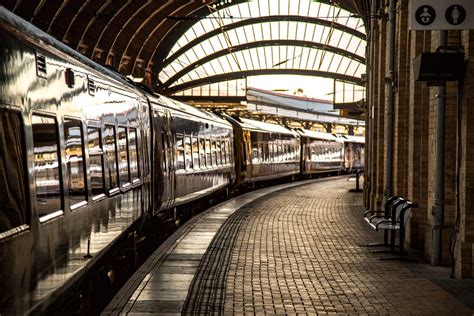 Train Station Platform Free Stock Photo - Public Domain Pictures